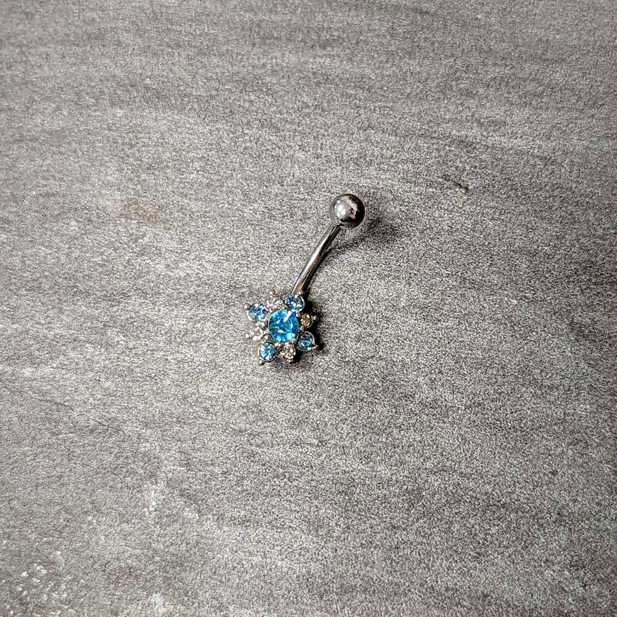 Blue Clear Gem Stylish Snowflake Holiday Belly Ring