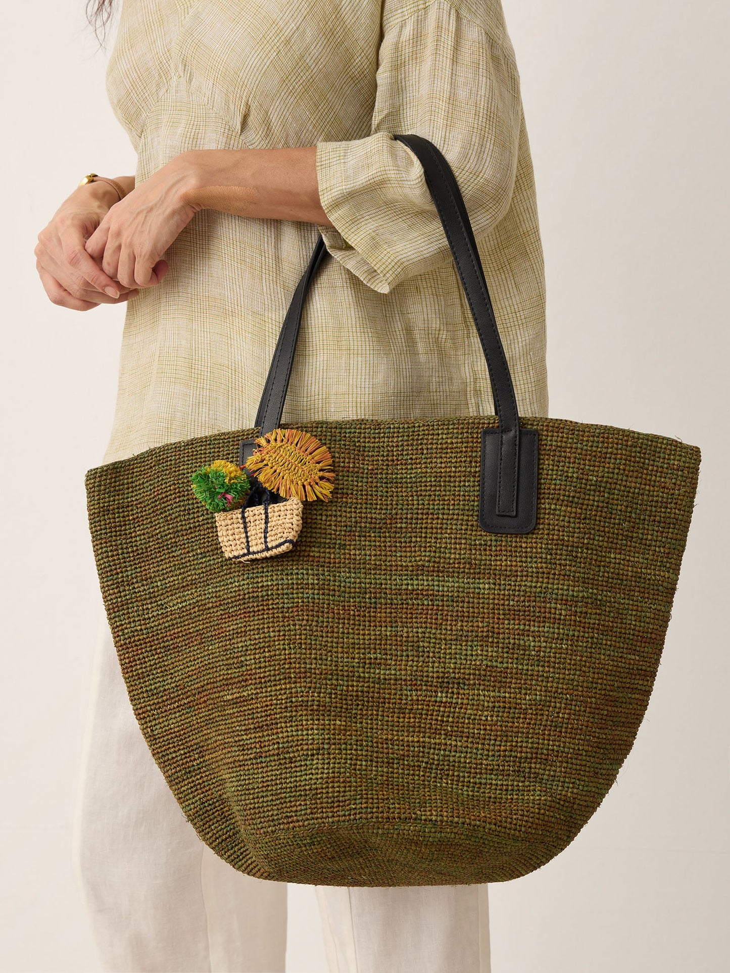 Handwoven Raffia Tote Bag With Leather Handles