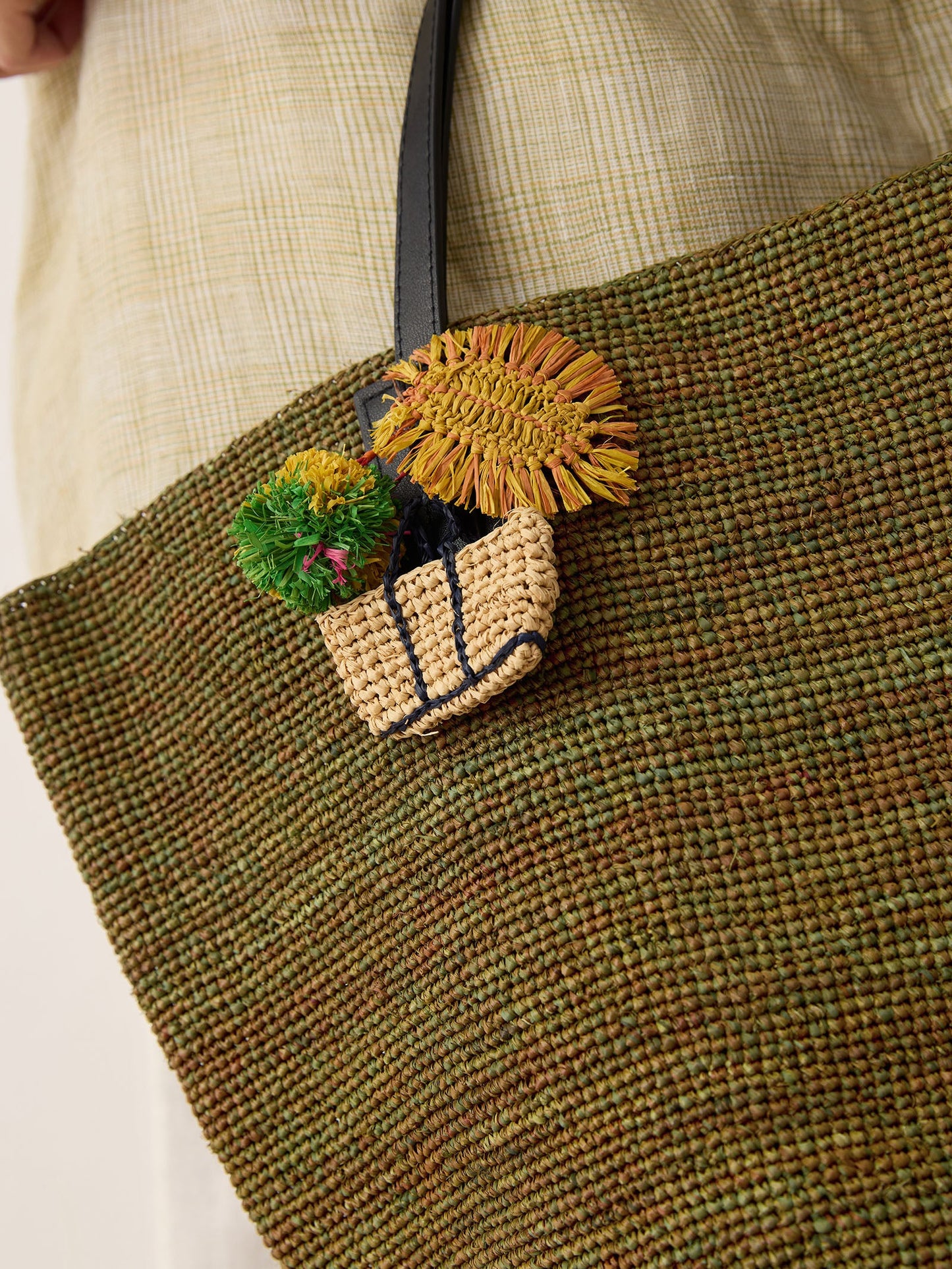 Handwoven Raffia Tote Bag With Leather Handles