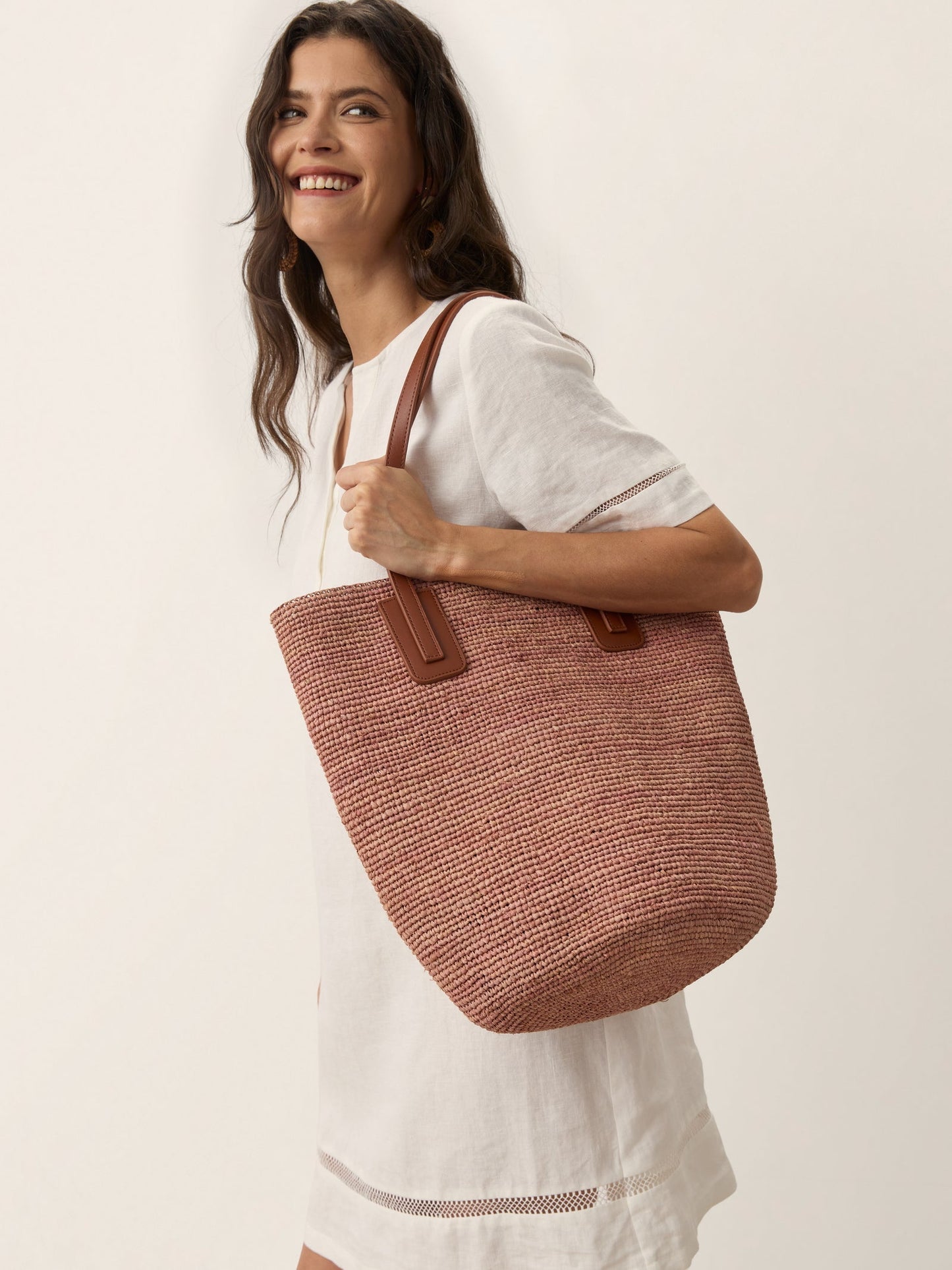 Handwoven Raffia Medium Tote Bag With Leather Handles