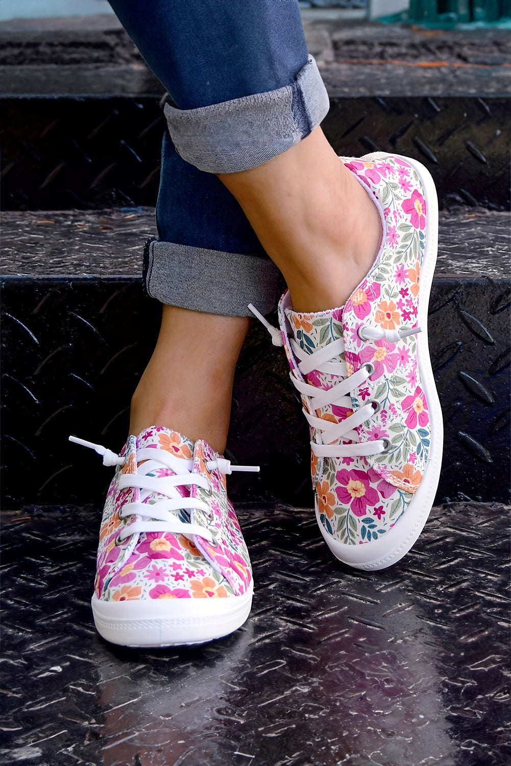 Elani Flower Lace-up Slip-on Canvas Shoes