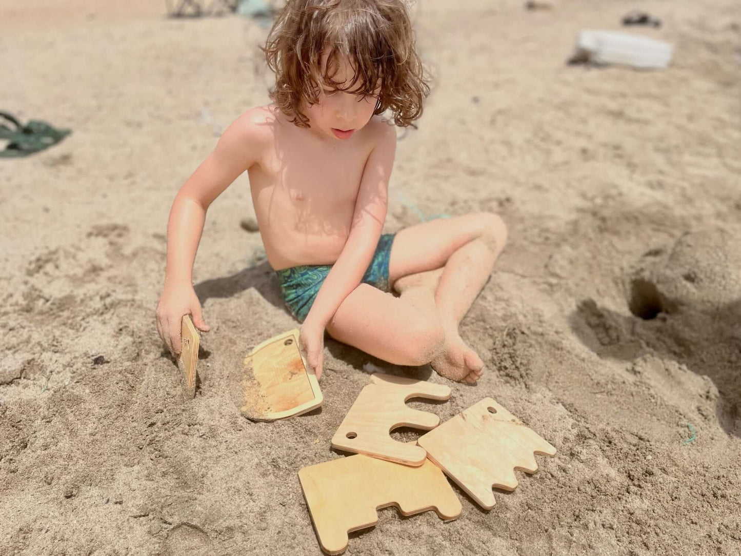 Wooden Shovel Set
