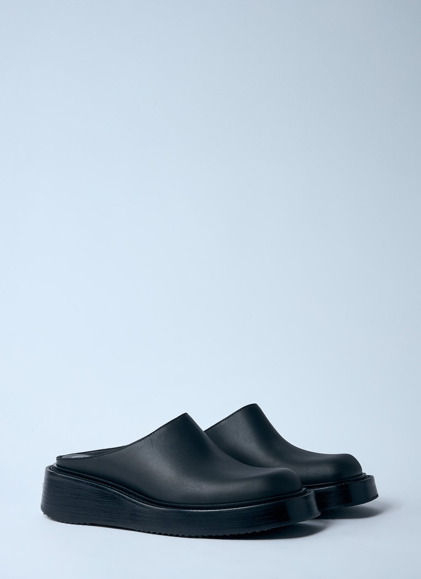 Alexander Wang Women Dean Clogs