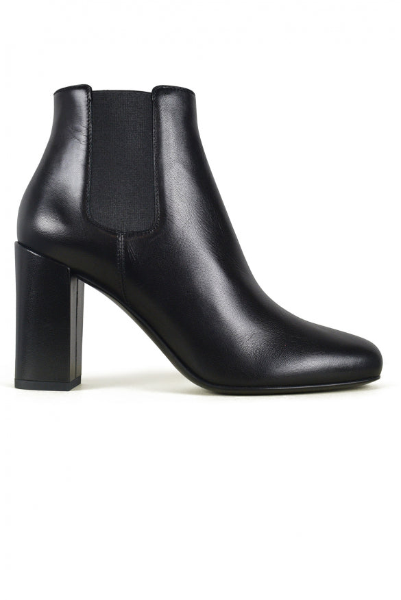 Saint Laurent Women Chelsea Babies 90 Boots