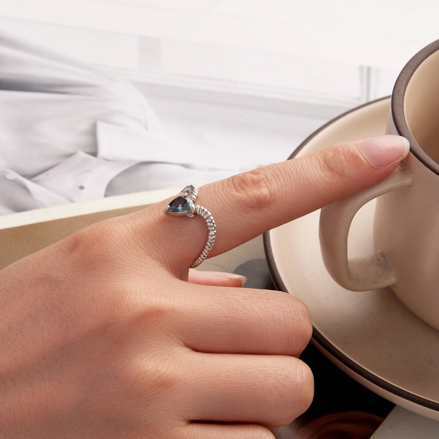 925 Sterling Silver Ring with Transparent Glass - Stylish E | 0.2cm Width for Women