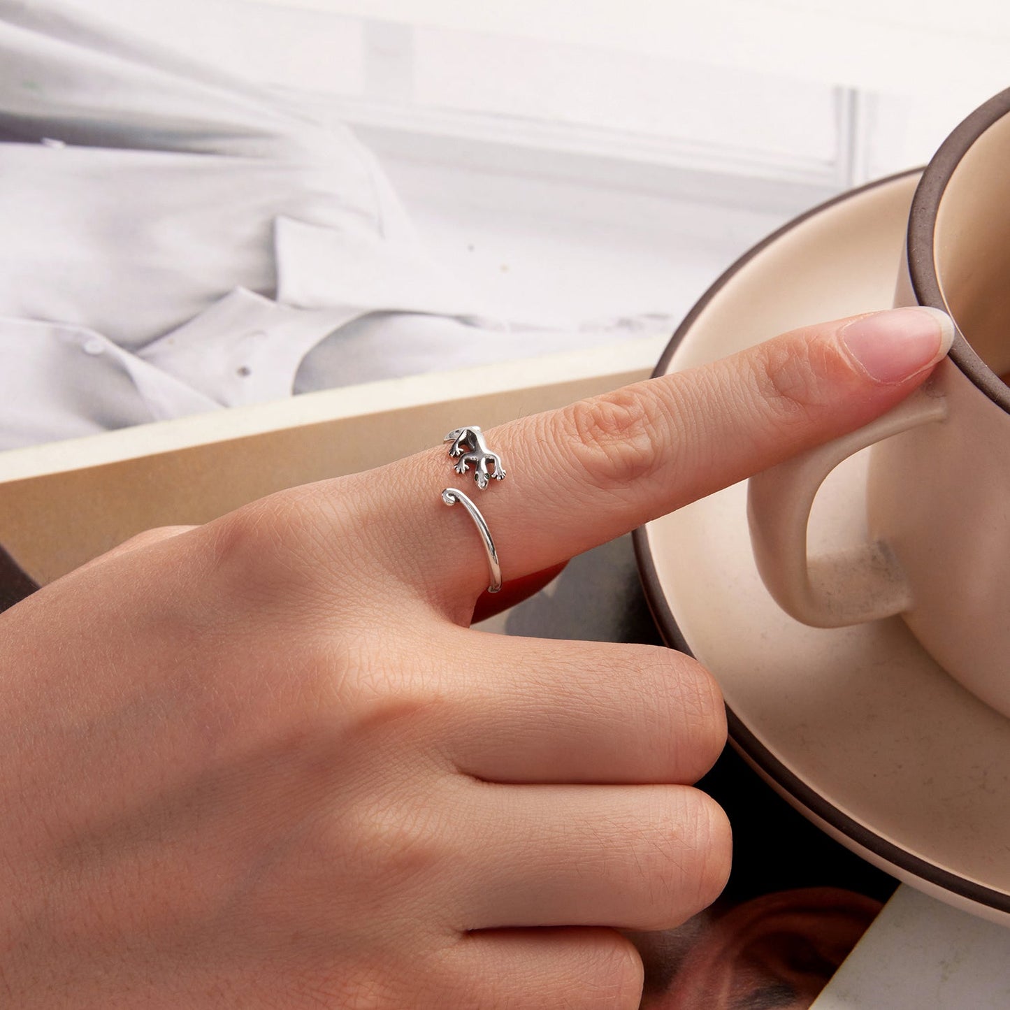 925 Sterling Silver Oxidized Pavé Setting CZ Ring
