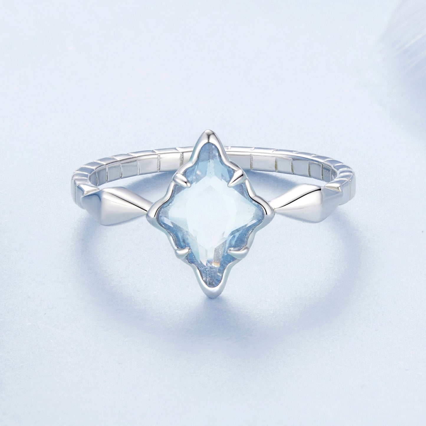 925 Sterling Silver White Gold Plated 1.2x0.9cm Pendant Ring Size 6.0 for Women