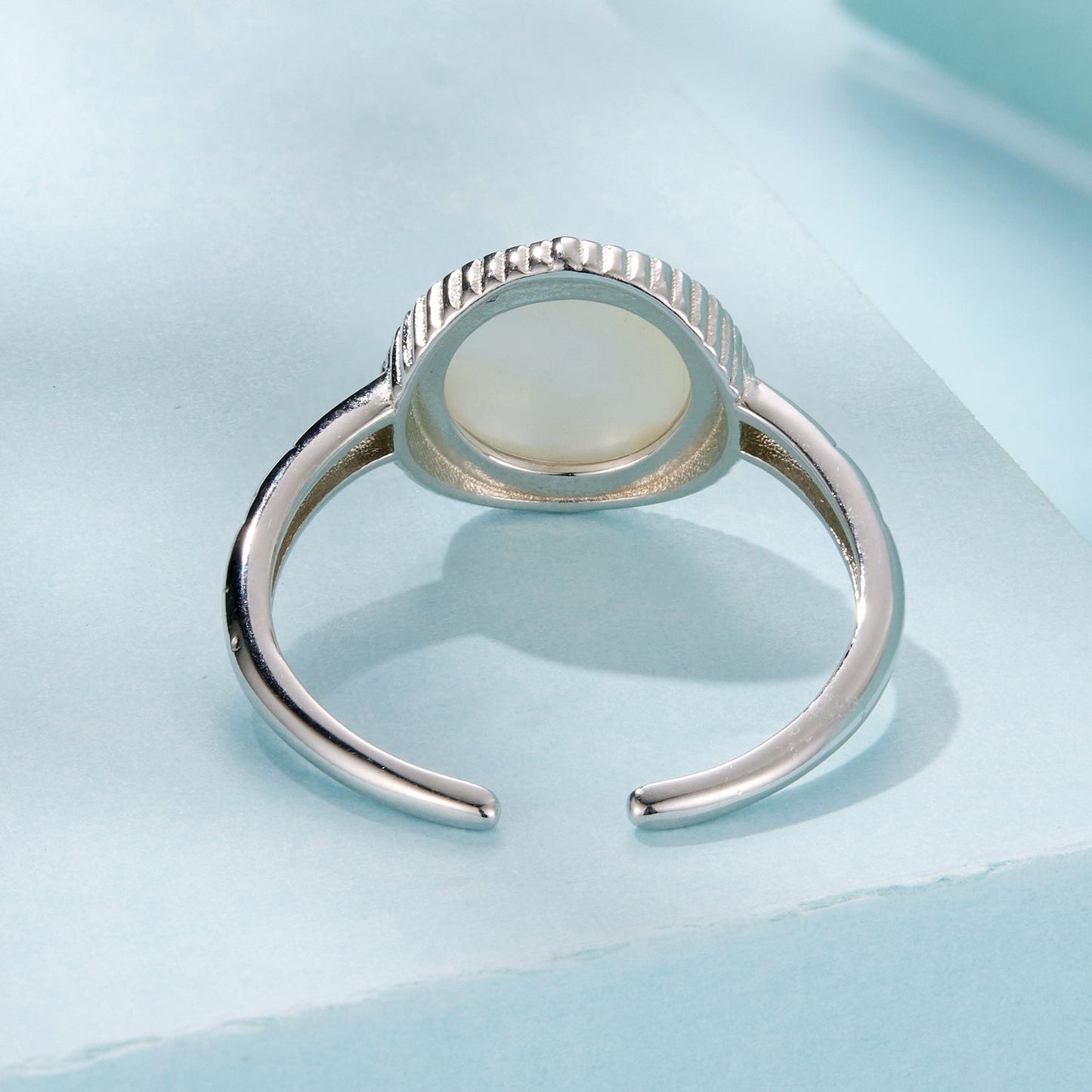925 Sterling Silver White Gold-Plated Ring with Nacre Pendant - Style E for Women