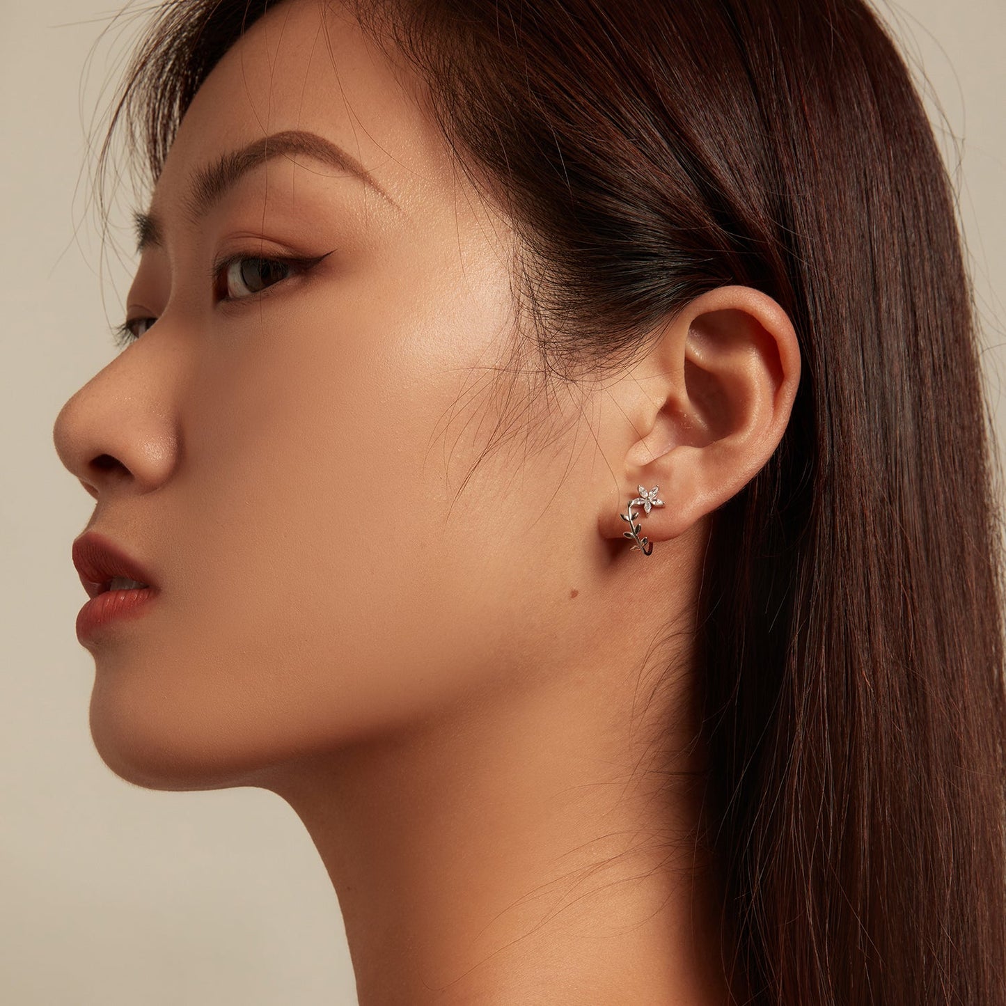925 Sterling Silver Plated Platinum Earrings with CZ