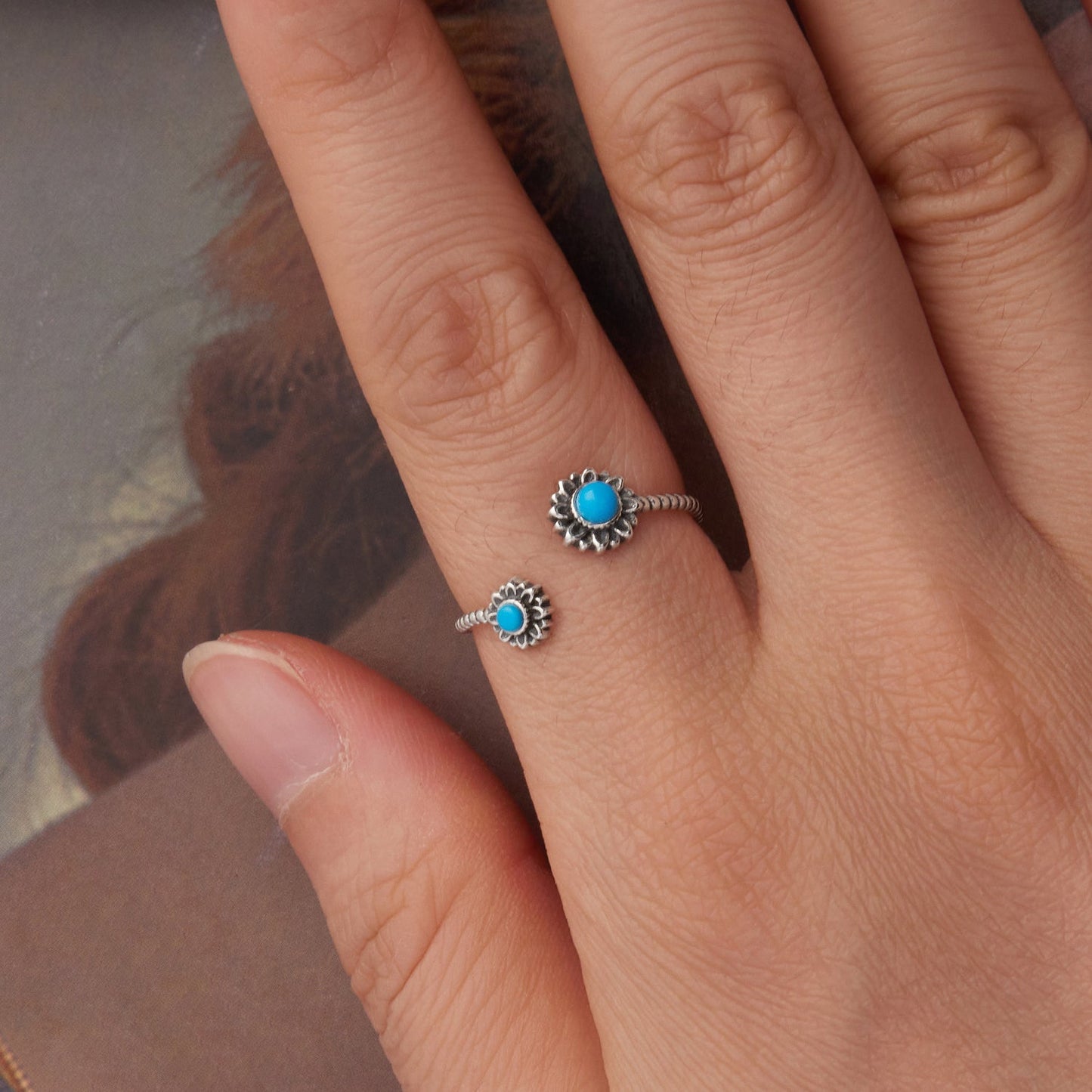925 Sterling Silver Synthetic Turquoise Ring for Women - Oxidized Silver, Width: 0.12cm, Size: 0.5-0.7cm