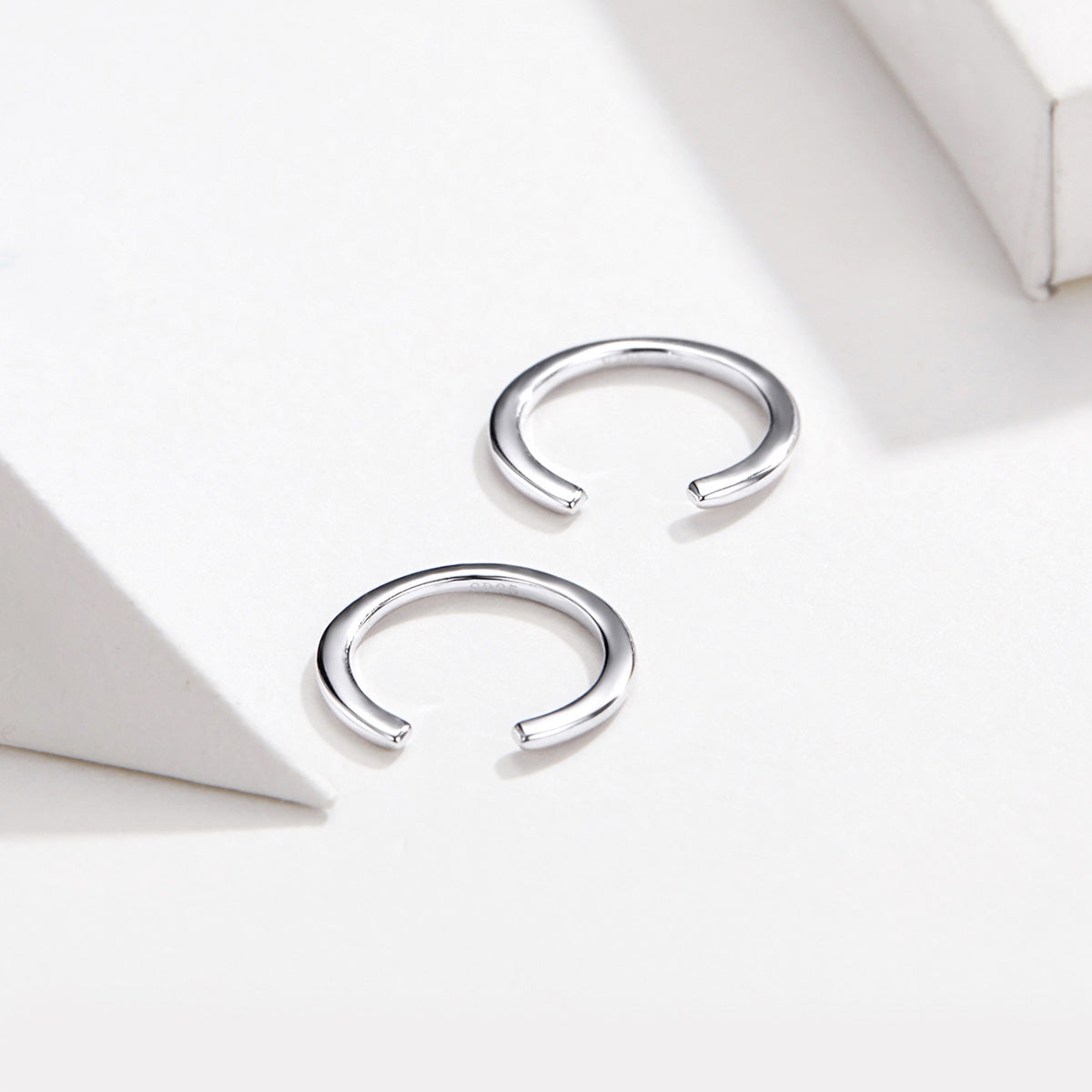 925 Sterling Silver Earrings with Platinum Plating, 1.3cm for Women