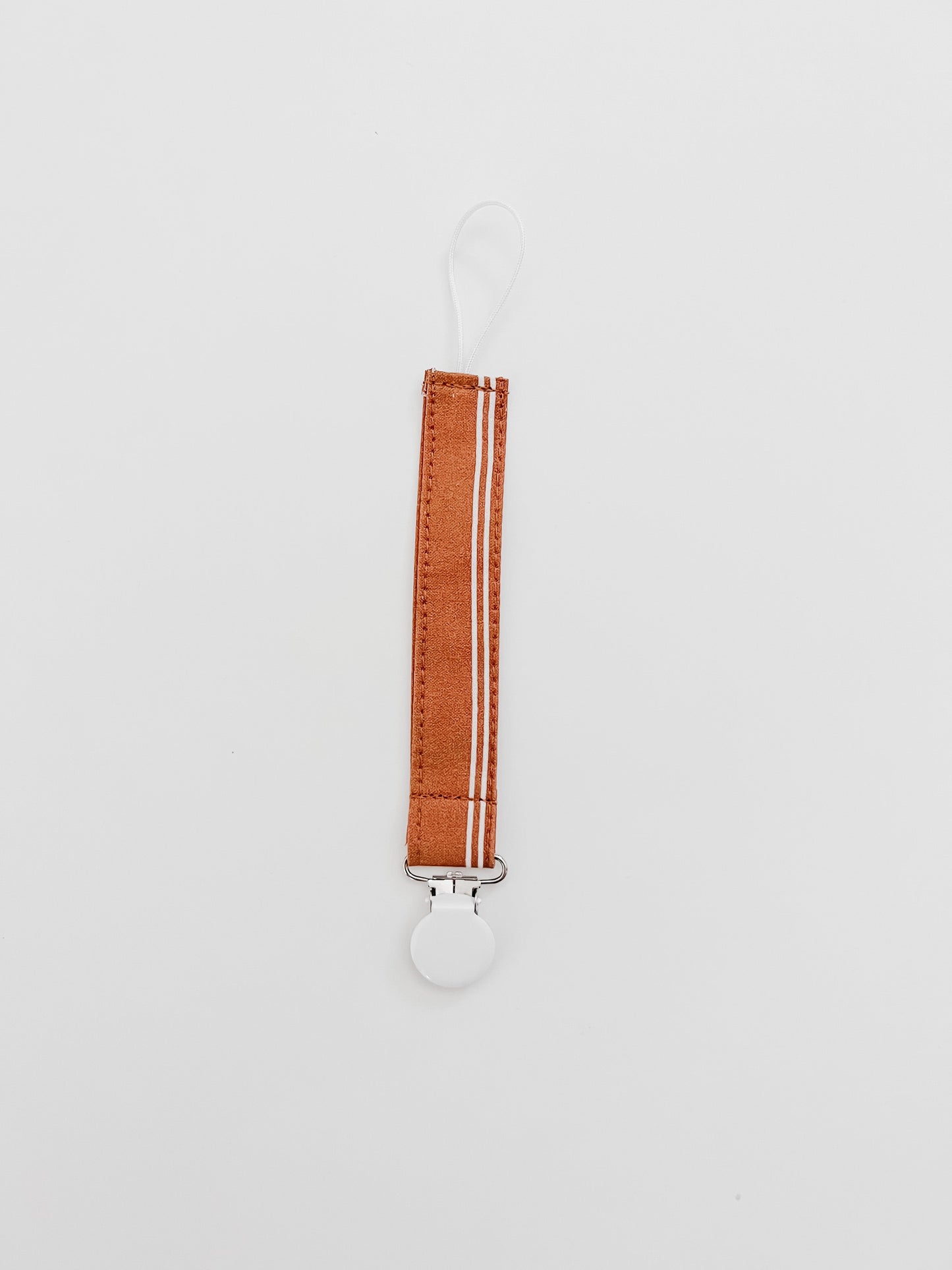 Sandstone Pacifier Clip