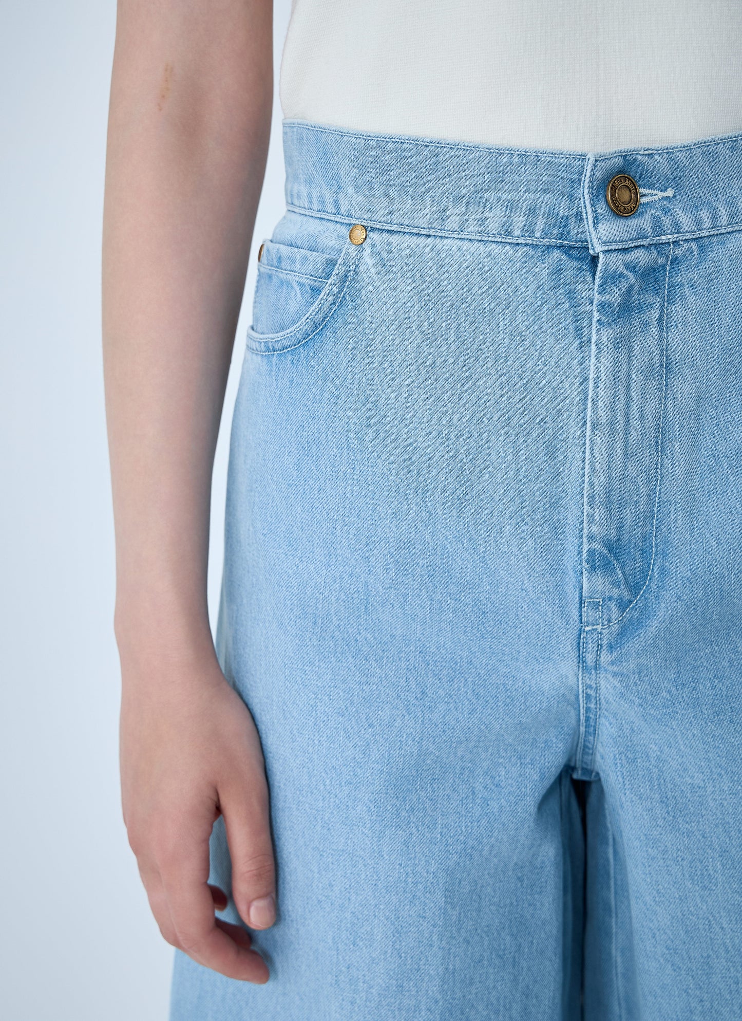Max Mara Women Denim Jeans