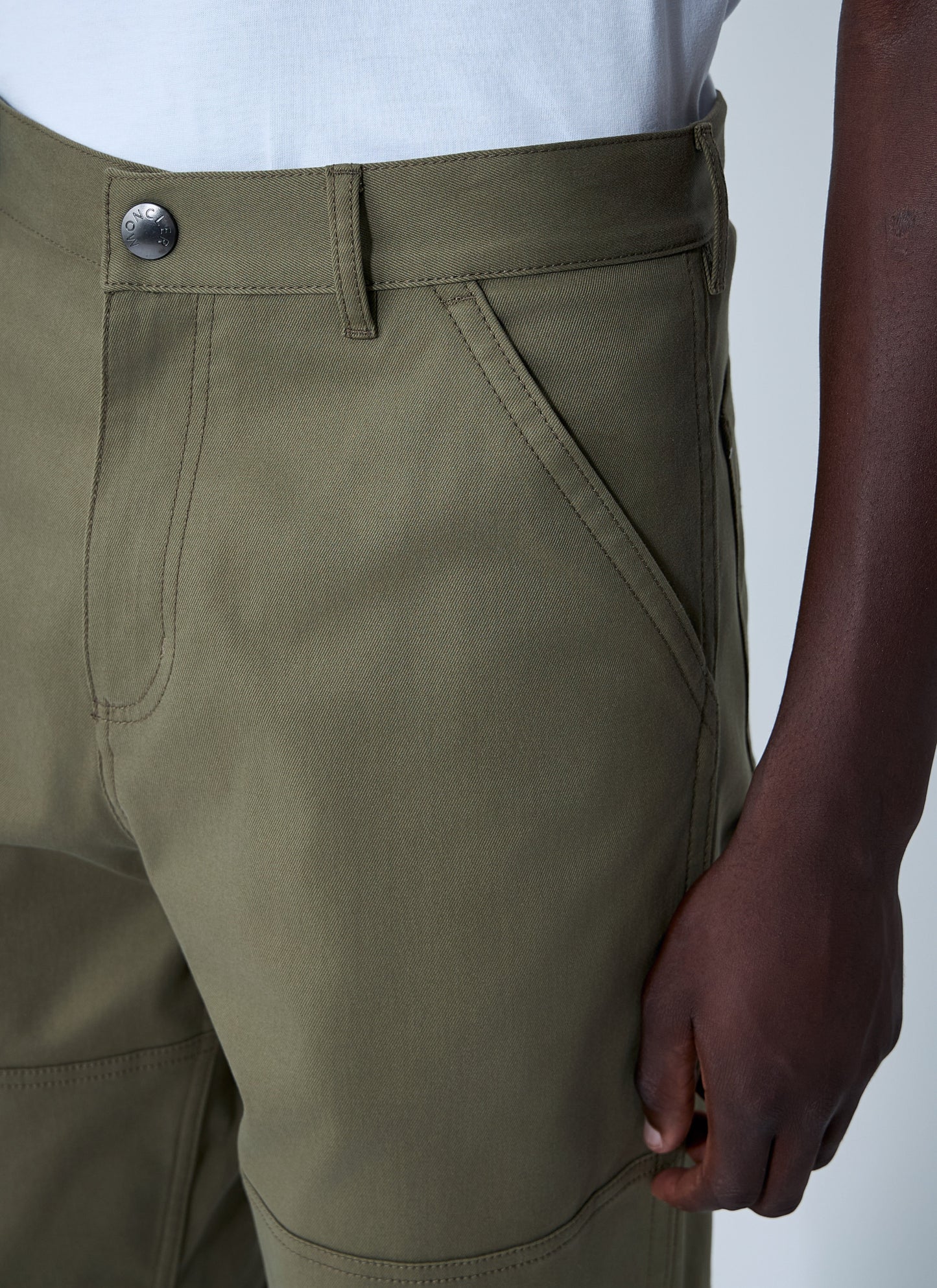 Moncler Men Logo Patch Pants